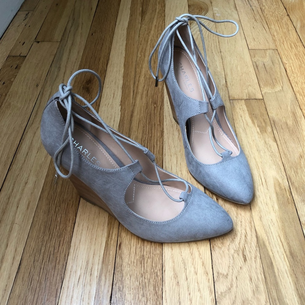💜NWOB Charles by Charles David Wedge Pump